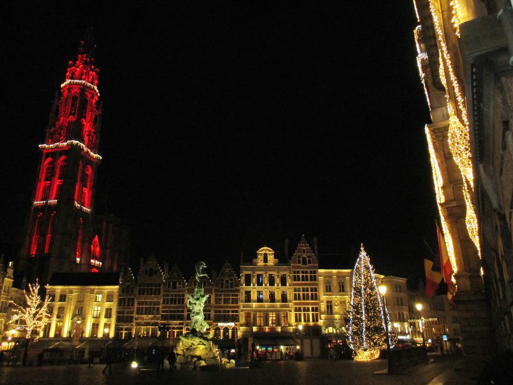 Apartments Suites in Antwerpen Buitenkant foto